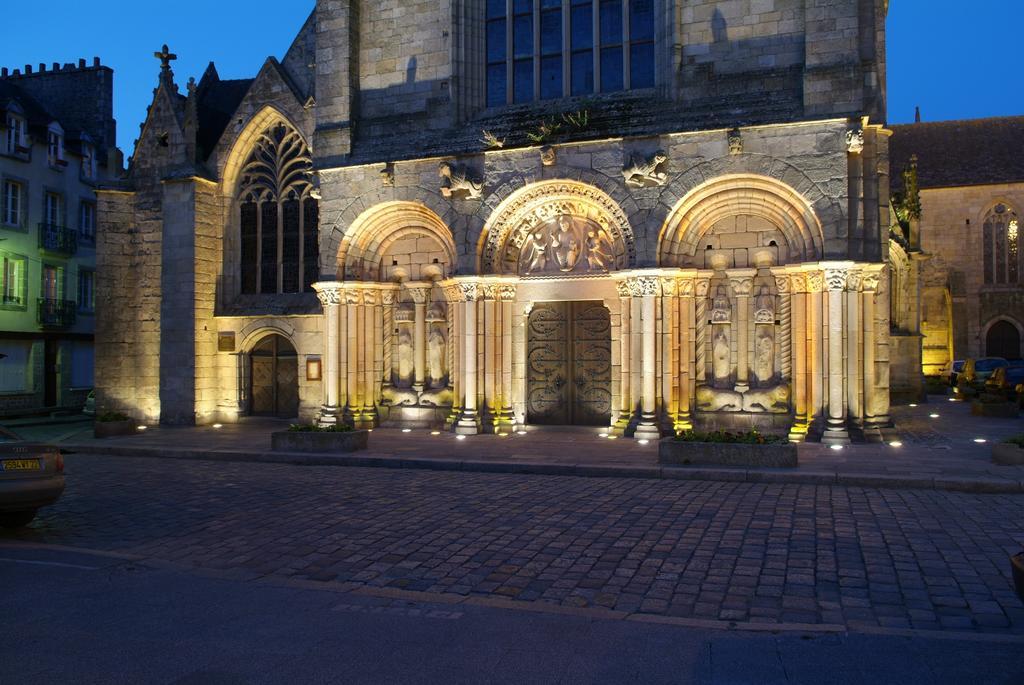 Le Medieval - Hotel Le Challonge Dinan Kültér fotó